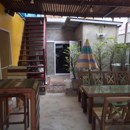 De Hostel Prachuap Khiri Khan Esterno foto